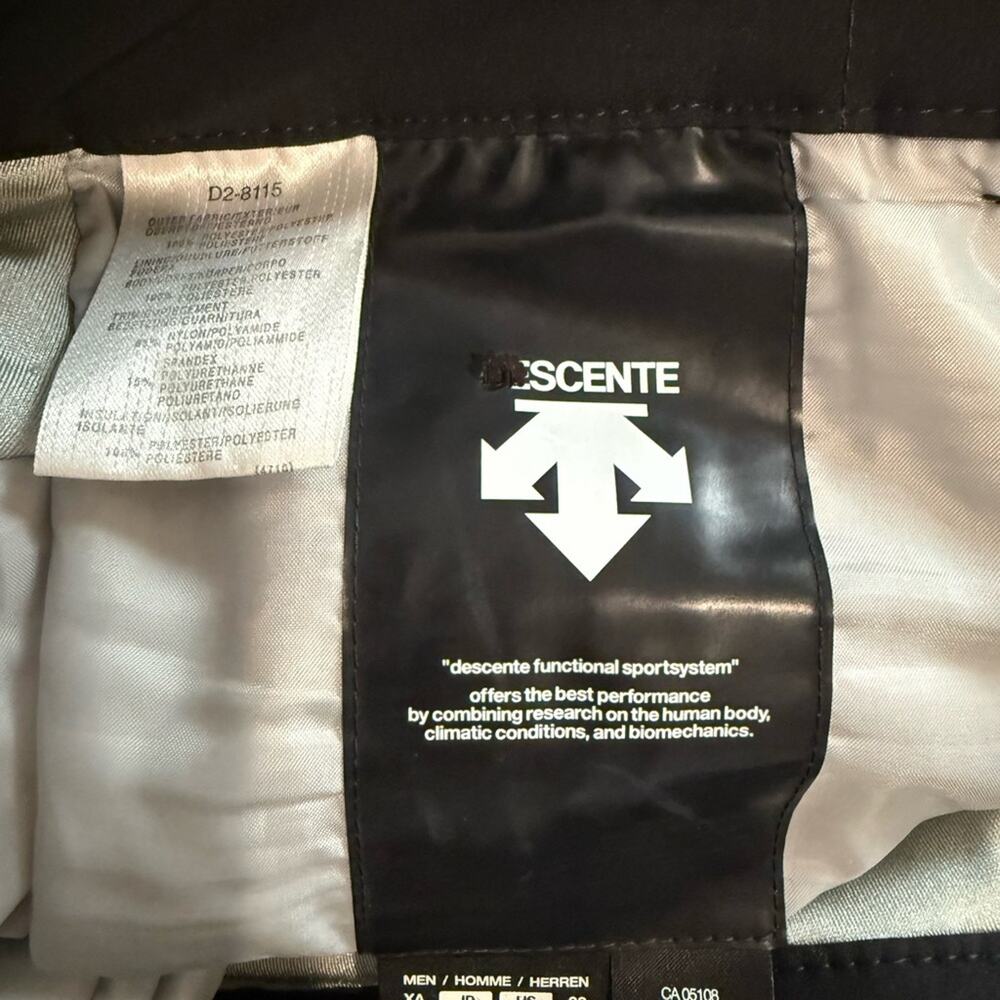 Descente Black Insulated Ski and Snowboard Pants - Picture 8 of 13